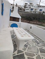 Ornos Beachside 2 Bd Stylish House