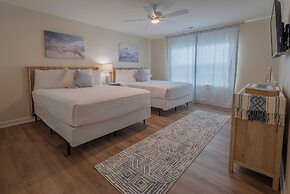 2728 Harbor Court