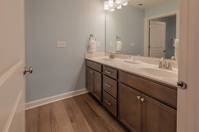 2728 Harbor Court