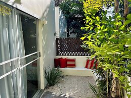 The Beach Break Hotel and Surf Club by Tierra Magnifica