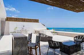 Garza Blanca Resort and Spa