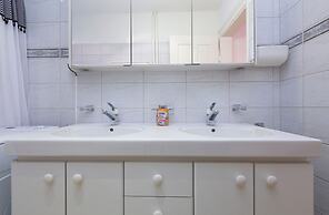 KAYA Zurich Stauffacher