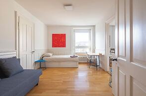 KAYA Zurich Stauffacher