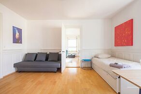 KAYA Zurich Stauffacher