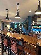 River Retreat Kananaskis