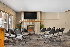 River Retreat Kananaskis