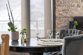 River Retreat Kananaskis