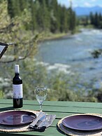 River Retreat Kananaskis