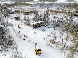 River Retreat Kananaskis