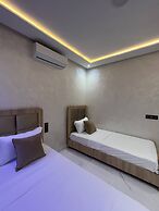 Royal Rif Apartments
