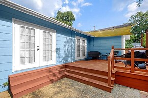 House on 6th- 3 Bed/2 Bath Home Located a Short Drive to Downtown Gulf