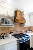 House on 6th- 3 Bed/2 Bath Home Located a Short Drive to Downtown Gulf