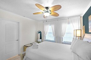 House on 6th- 3 Bed/2 Bath Home Located a Short Drive to Downtown Gulf