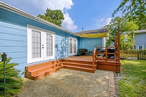 House on 6th- 3 Bed/2 Bath Home Located a Short Drive to Downtown Gulf