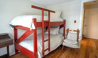 Cooper Hill Inn