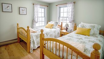 Cooper Hill Inn