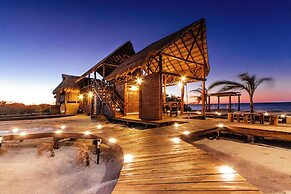 LOB LOB Beach Cabins