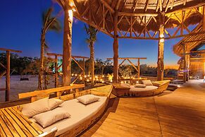 LOB LOB Beach Cabins