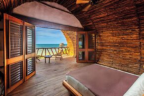 LOB LOB Beach Cabins