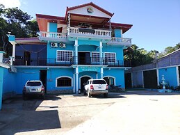 Hotel y Restaurante Villa Quetzaly