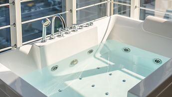 Gangneung Meerbrick Spa Pension