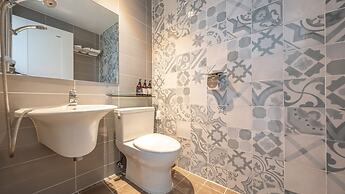 Gangneung Meerbrick Spa Pension