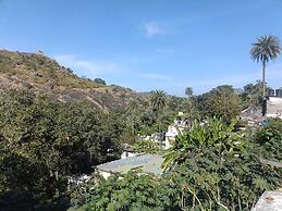 Hotel Deep Valley