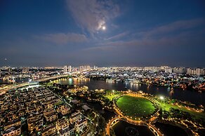 Vinhomes Central Park Apartment by Hava