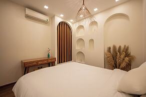 Vinhomes Central Park Apartment by Hava