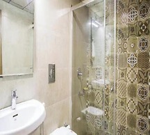 Hotel Ajay International