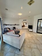 Seacrest Luxurious Holiday Home