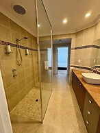 Seacrest Luxurious Holiday Home