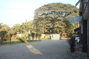 Sahyadri Guest House