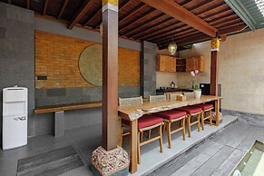 Monique Ubud Villa