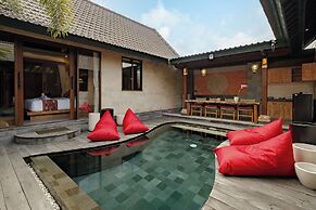 Monique Ubud Villa