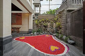 Monique Ubud Villa