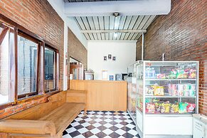 Hotel O Kauman Near International Batik Center Formerly Hotel Bata Mer