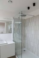 Top Floor New Duplex Stunning View In Trendy St Gilles
