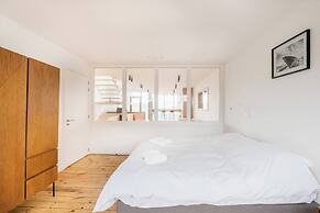 Top Floor New Duplex Stunning View In Trendy St Gilles