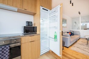 Top Floor New Duplex Stunning View In Trendy St Gilles