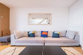 Top Floor New Duplex Stunning View In Trendy St Gilles