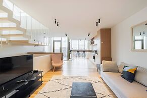 Top Floor New Duplex Stunning View In Trendy St Gilles
