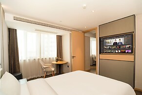 YIBO INTERNATIONAL HOTEL