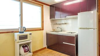 Gyeongju Beach Castle Pension