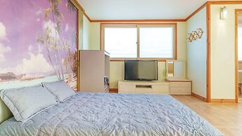 Gyeongju Beach Castle Pension