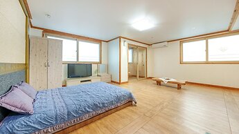 Gyeongju Beach Castle Pension