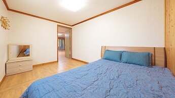 Gyeongju Beach Castle Pension