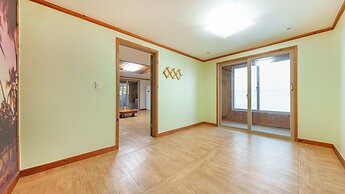 Gyeongju Beach Castle Pension