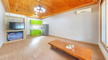 Gyeongju Beach Castle Pension