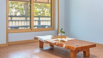 Gyeongju Beach Castle Pension